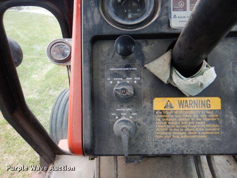 image for item IQ9257 Allis Chalmers 7045  tractor