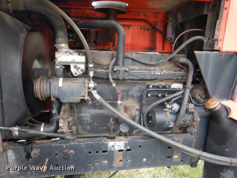 image for item IQ9257 Allis Chalmers 7045  tractor