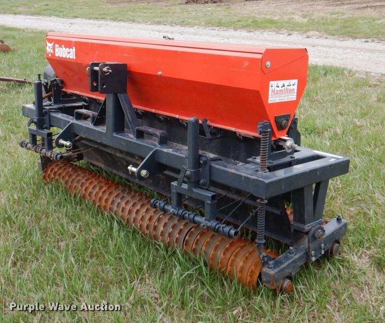 image for item IQ9258 Bobcat 72SDR  seeder