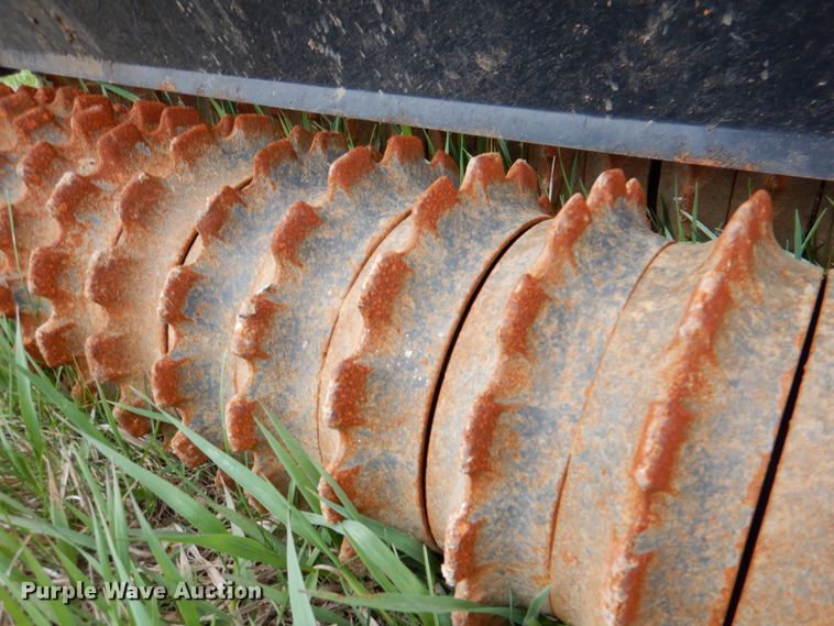 image for item IQ9258 Bobcat 72SDR  seeder