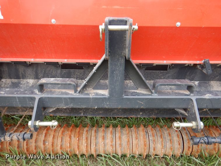 image for item IQ9258 Bobcat 72SDR  seeder
