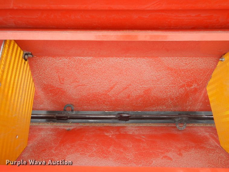 image for item IQ9258 Bobcat 72SDR  seeder