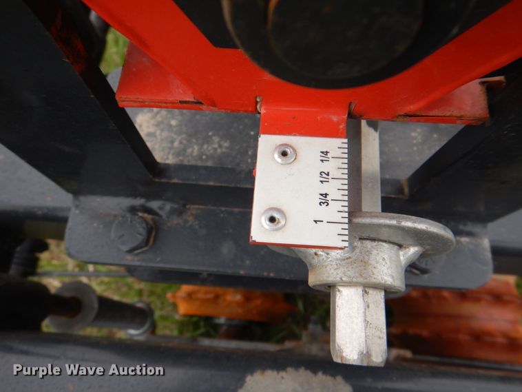 image for item IQ9258 Bobcat 72SDR  seeder