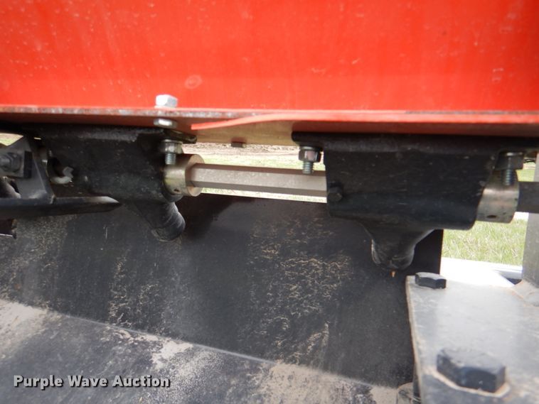 image for item IQ9258 Bobcat 72SDR  seeder