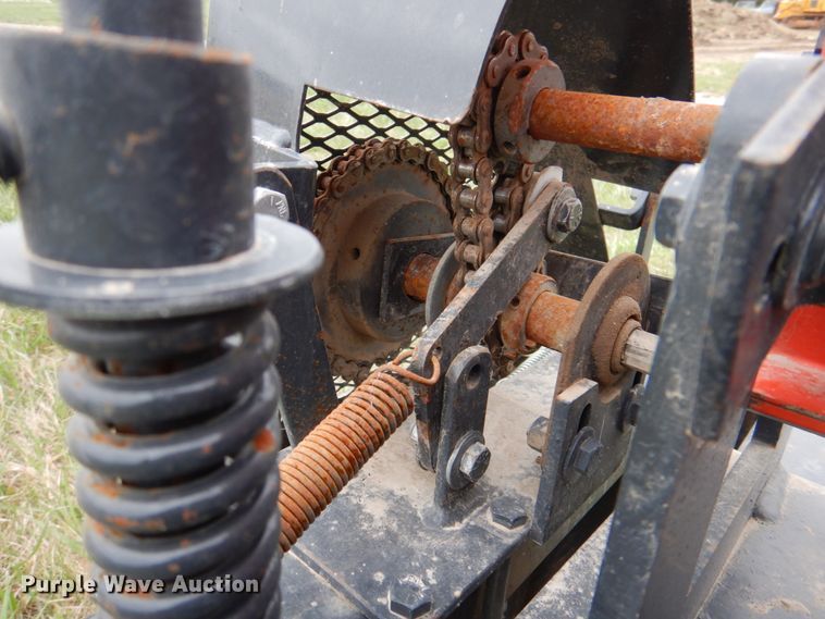 image for item IQ9258 Bobcat 72SDR  seeder