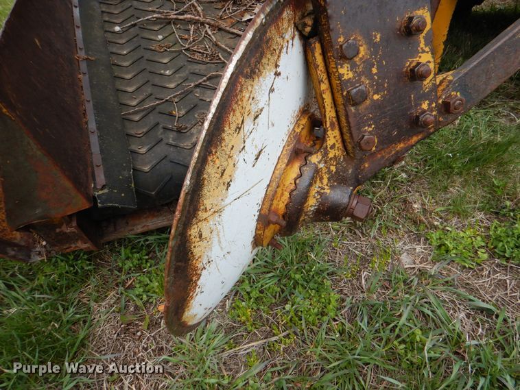 image for item IQ9263 1960 Caterpillar 12 Series E  rigid frame motor grader