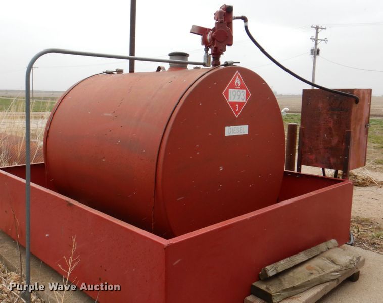 image for item IQ9264 Fuel tank