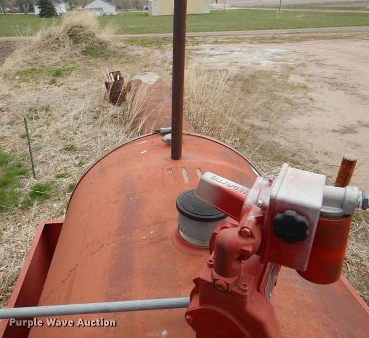 image for item IQ9264 Fuel tank