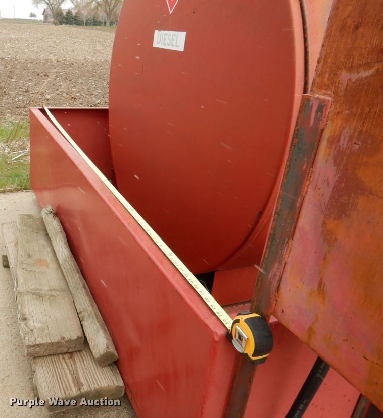 image for item IQ9264 Fuel tank