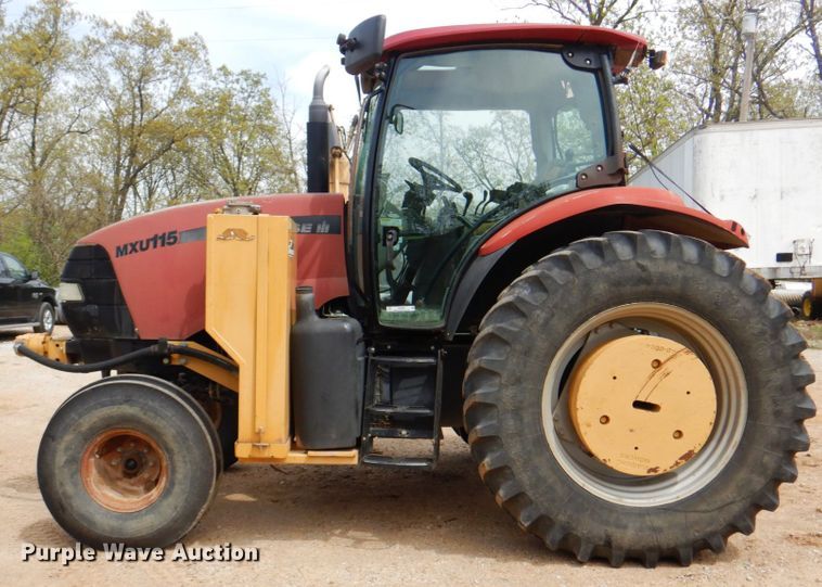 image for item IQ9285 2006 Case IH MXU115  tractor