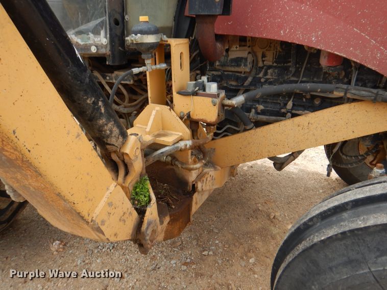 image for item IQ9285 2006 Case IH MXU115  tractor