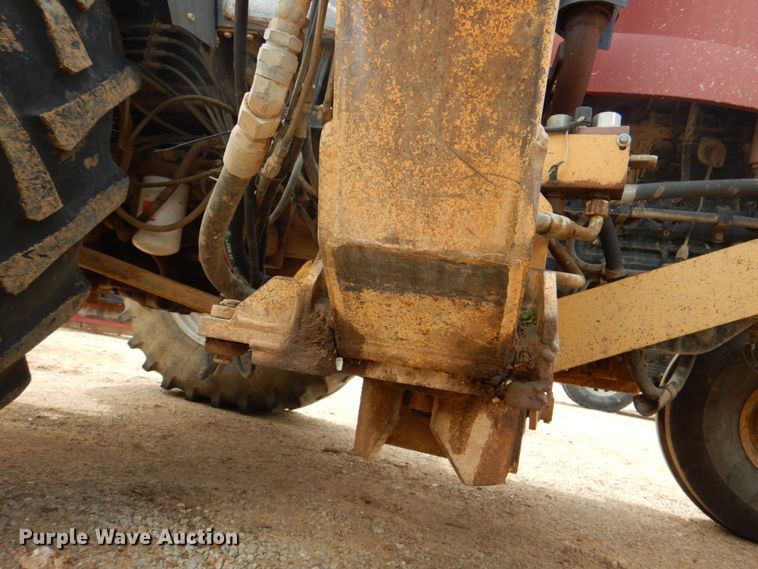 image for item IQ9285 2006 Case IH MXU115  tractor