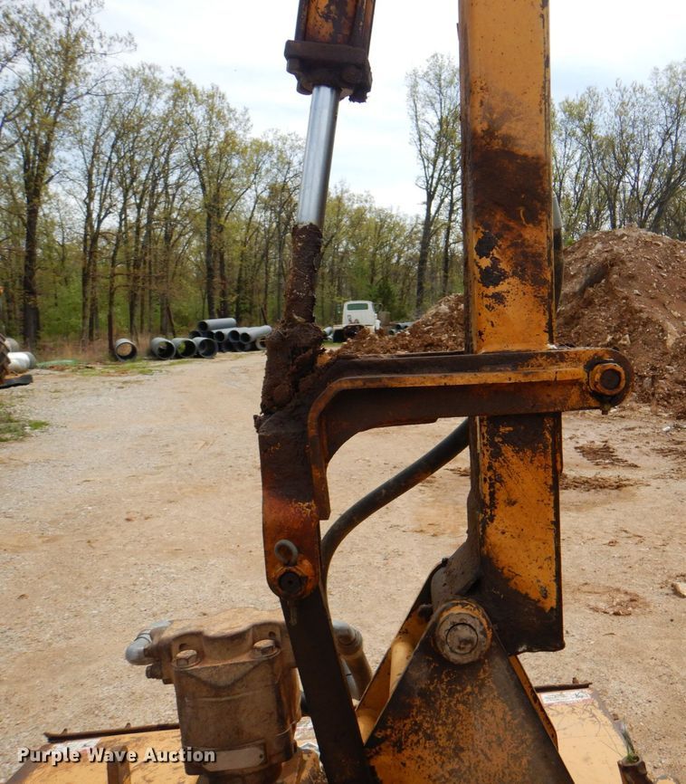 image for item IQ9285 2006 Case IH MXU115  tractor