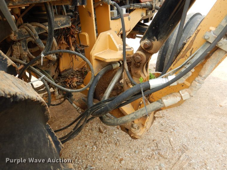 image for item IQ9285 2006 Case IH MXU115  tractor