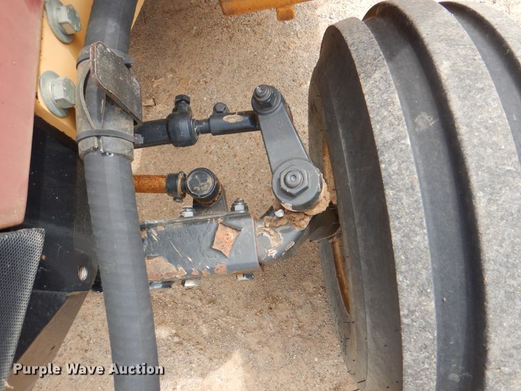 image for item IQ9285 2006 Case IH MXU115  tractor