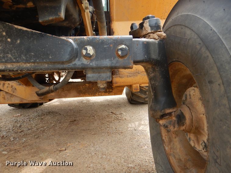 image for item IQ9285 2006 Case IH MXU115  tractor