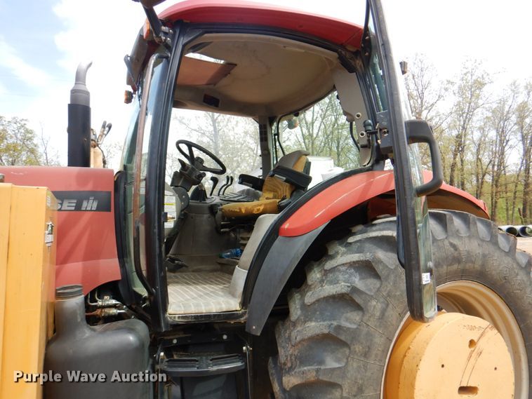 image for item IQ9285 2006 Case IH MXU115  tractor