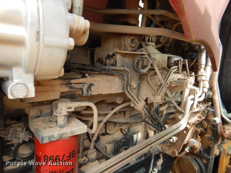 image for item IQ9285 2006 Case IH MXU115  tractor