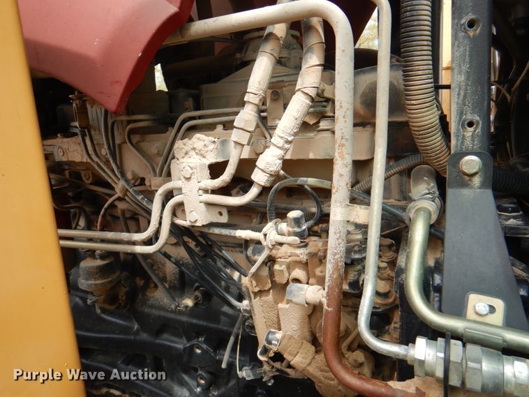 image for item IQ9285 2006 Case IH MXU115  tractor