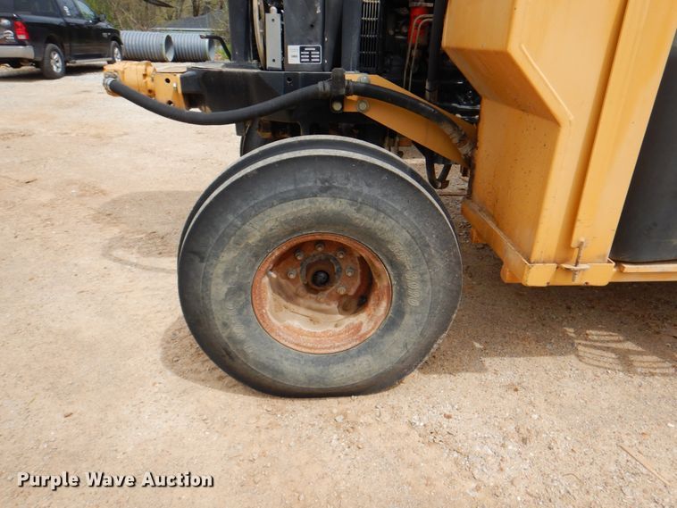 image for item IQ9285 2006 Case IH MXU115  tractor