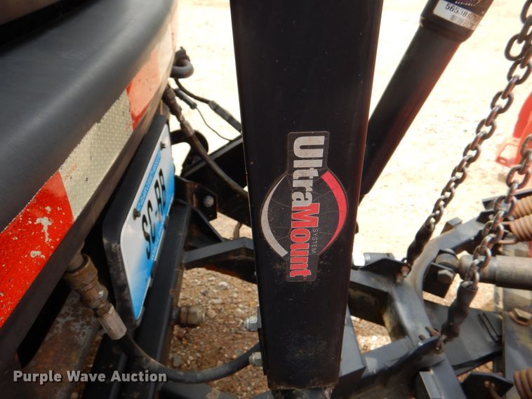 image for item IQ9286 2004 Ford F550  dump flatbed truck