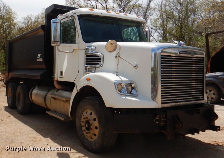 image for item IQ9287 2012 Freightliner Coronado SD  dump truck