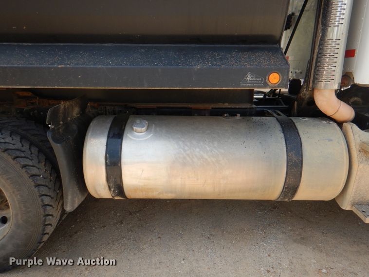 image for item IQ9287 2012 Freightliner Coronado SD  dump truck