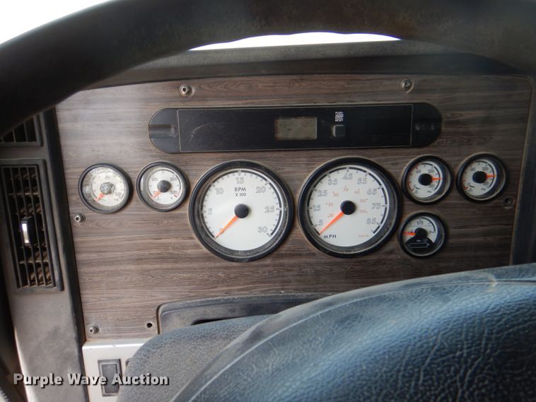 image for item IQ9287 2012 Freightliner Coronado SD  dump truck