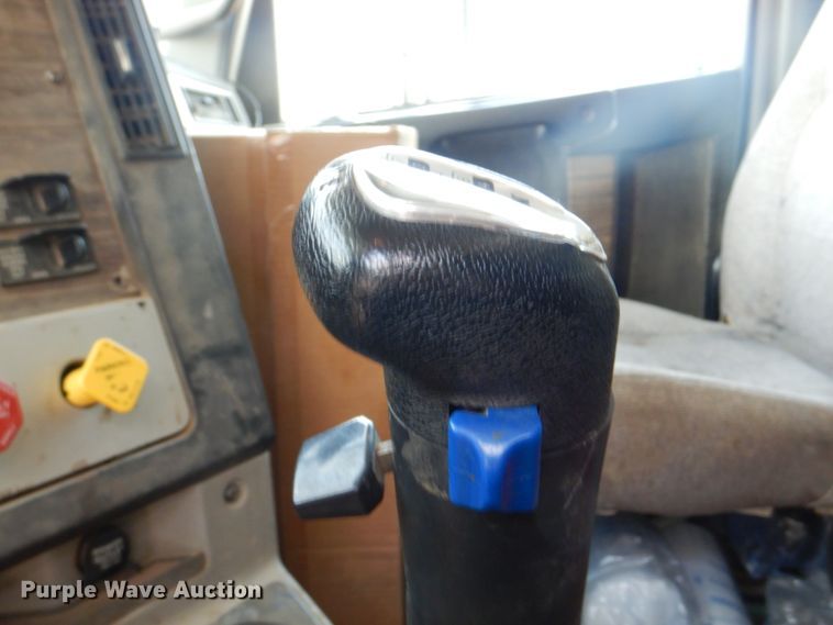 image for item IQ9287 2012 Freightliner Coronado SD  dump truck