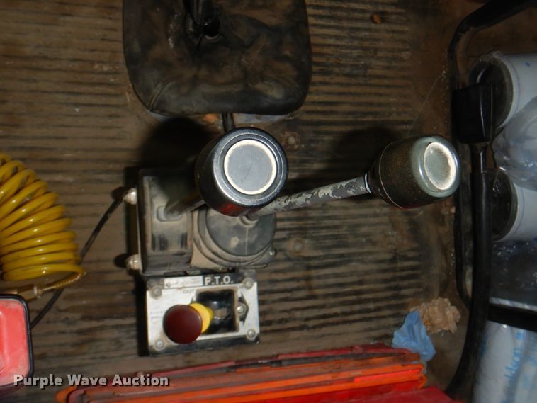 image for item IQ9287 2012 Freightliner Coronado SD  dump truck