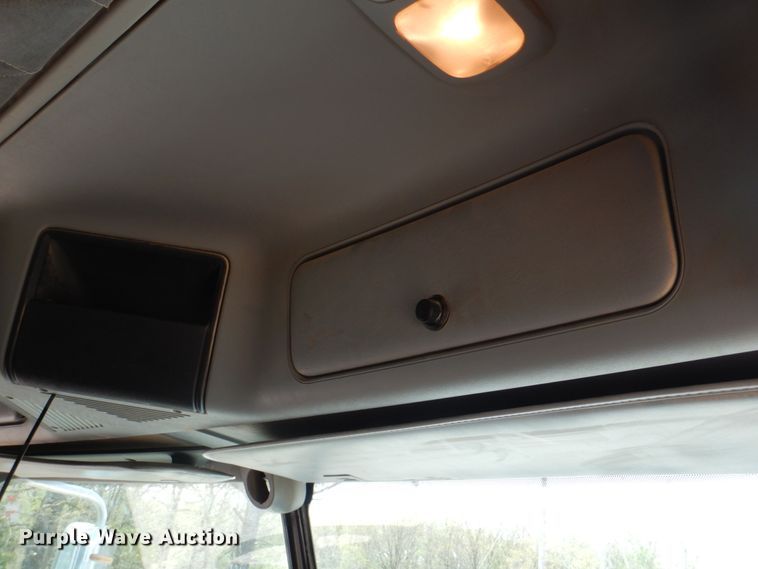 image for item IQ9287 2012 Freightliner Coronado SD  dump truck