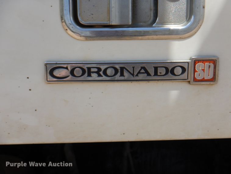 image for item IQ9287 2012 Freightliner Coronado SD  dump truck