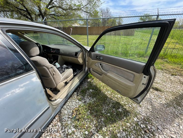 image for item IR9779 1995 Honda Accord