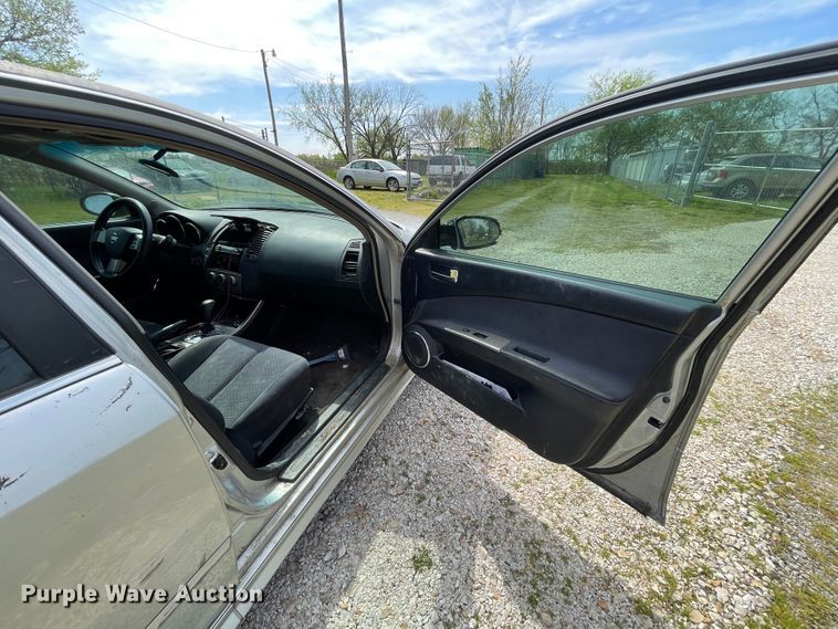 image for item IR9780 2005 Nissan Altima