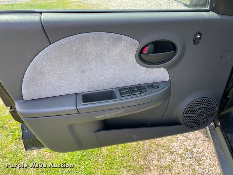 image for item IR9781 2004 Saturn Ion