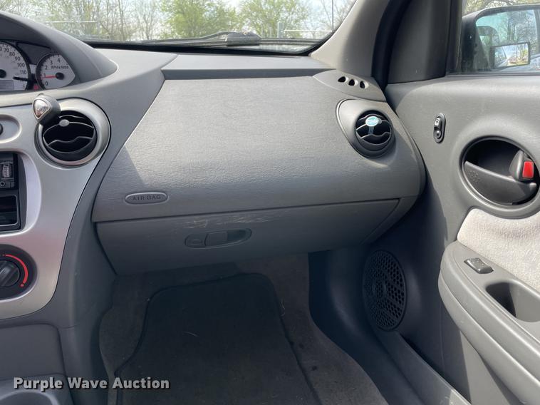 image for item IR9781 2004 Saturn Ion