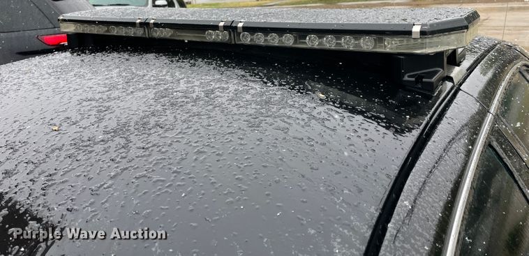 image for item IR9865 2010 Ford Crown Victoria Police Interceptor