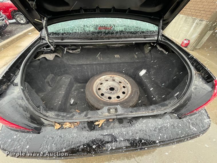 image for item IR9865 2010 Ford Crown Victoria Police Interceptor