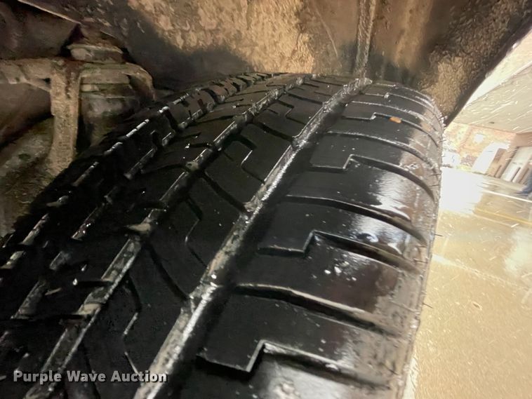 image for item IR9865 2010 Ford Crown Victoria Police Interceptor