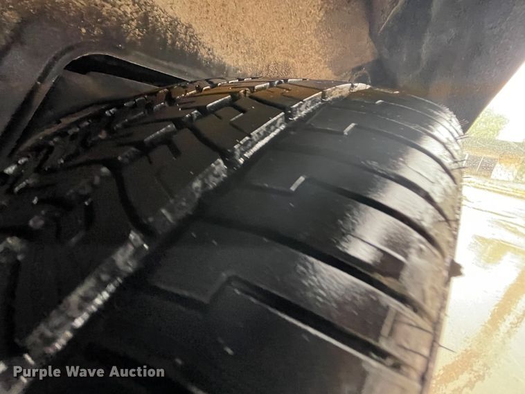 image for item IR9865 2010 Ford Crown Victoria Police Interceptor