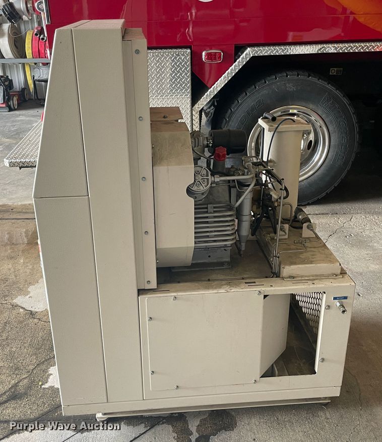 image for item IR9917 Bauer  air compressor