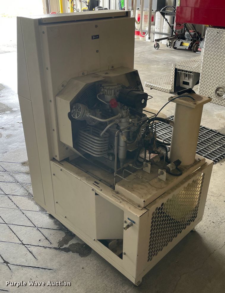 image for item IR9917 Bauer  air compressor