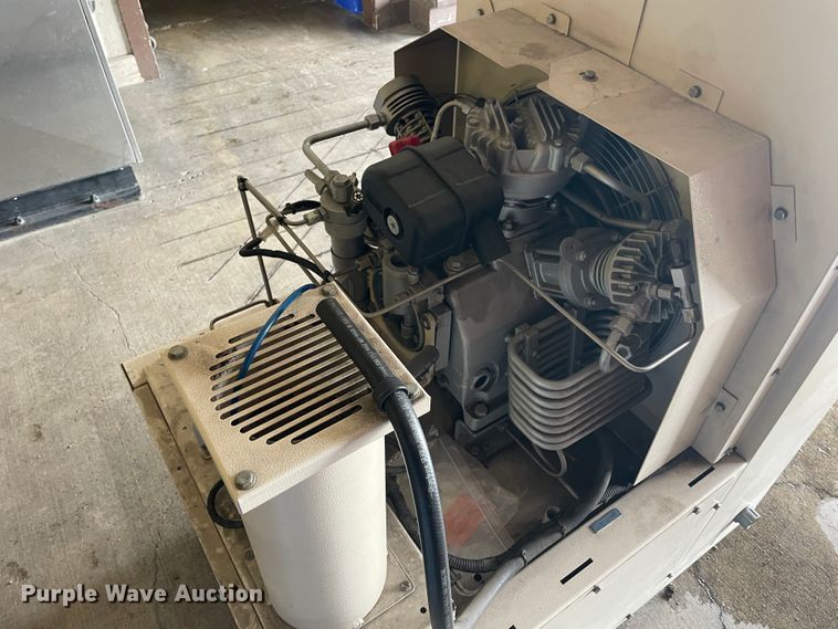 image for item IR9917 Bauer  air compressor