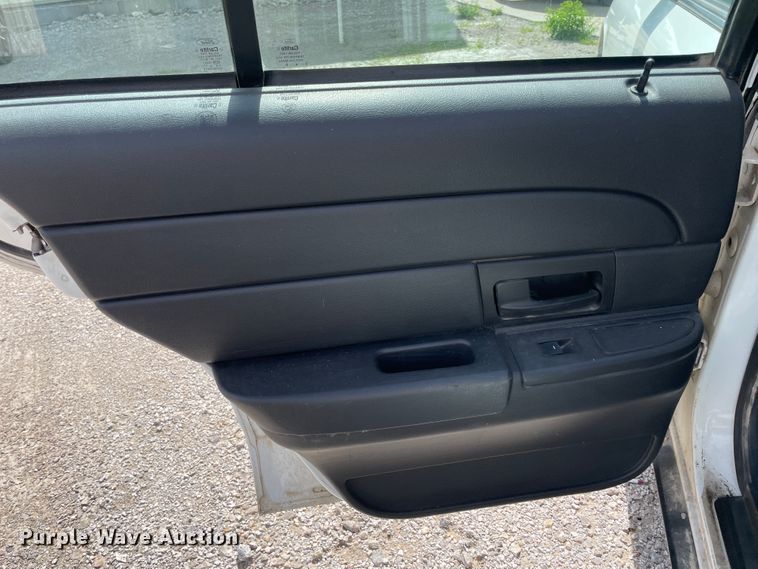 image for item IR9987 2011 Ford Crown Victoria Police Interceptor