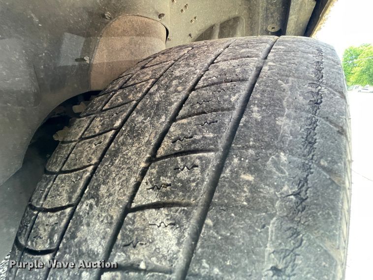 image for item IR9987 2011 Ford Crown Victoria Police Interceptor