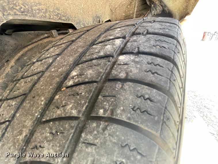 image for item IR9987 2011 Ford Crown Victoria Police Interceptor