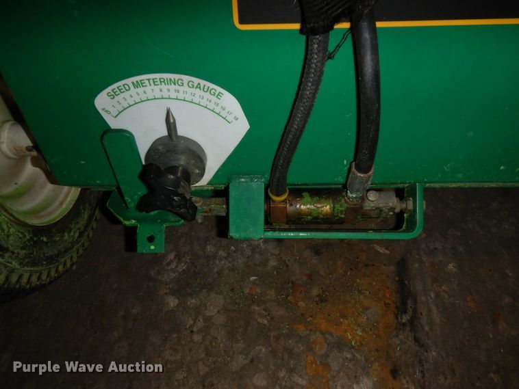 image for item IS9554 Lesco Renovator 20 seeder