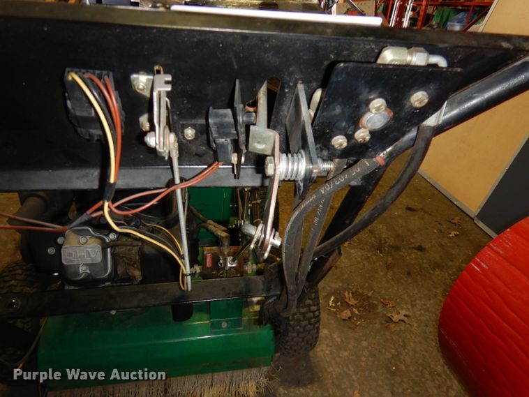image for item IS9554 Lesco Renovator 20 seeder