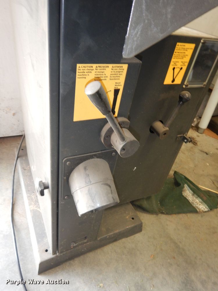image for item IS9634 Dayton 49G989 band saw