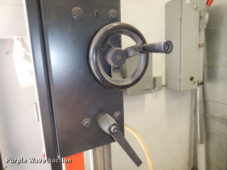 image for item IS9634 Dayton 49G989 band saw